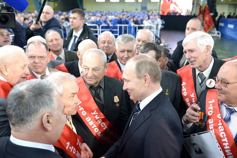 Путин отметил 40-летний юбилей КамАЗа