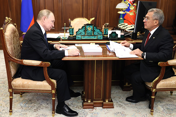 Путин с Рустамом Миннихановым