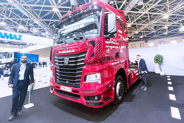 Среди основных направлений развития завода — новое поколение грузовиков К5