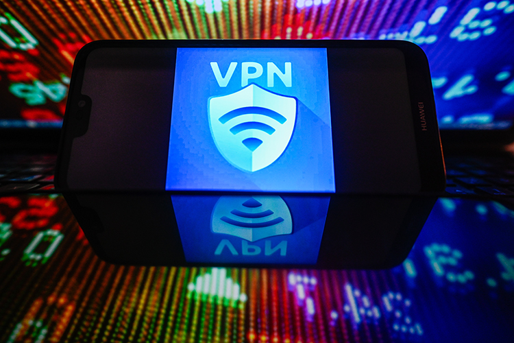 «Главные претензии к VPN не в том, что они позволяют какие-то запреты обходить, а в том, что они создают очень серьезную и реальную угрозу для безопасности пользователей»