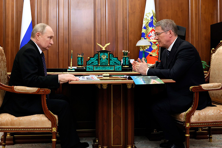 Путин отметил, что у Радия Хабирова «в целом все получается, и планов много, и результаты хорошие»