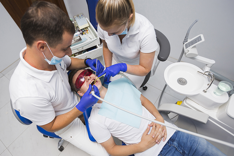 В стоматологии, как нигде более, развита сеть частных клиник