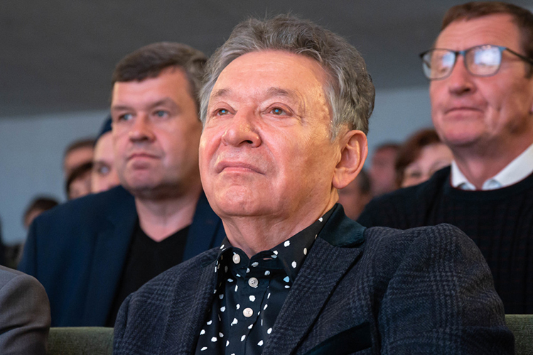 Мухаметзянов выбил дополнительные бюджеты на празднование 150-летия казанской оперы, а также показал в очередной раз свою «тефлоновость»