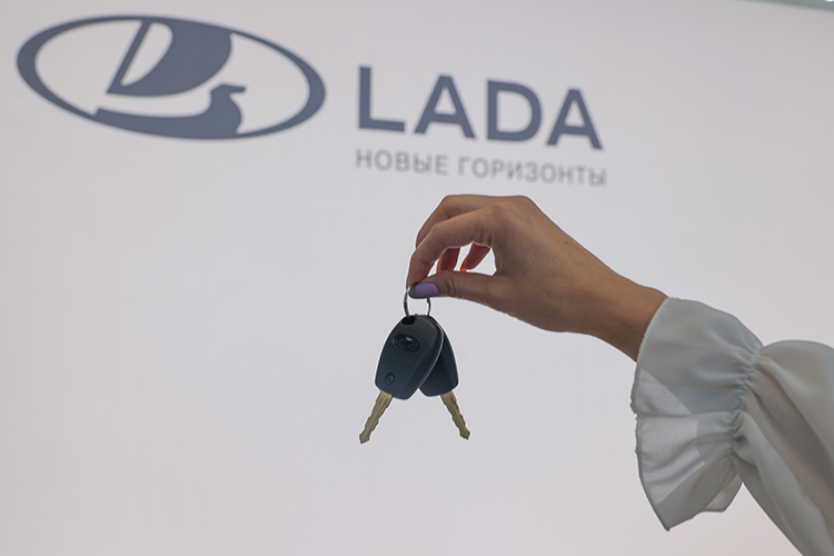 Несмотря на китайское нашествие, российская марка LADA по-прежнему держит пальму первенства в Татарстане