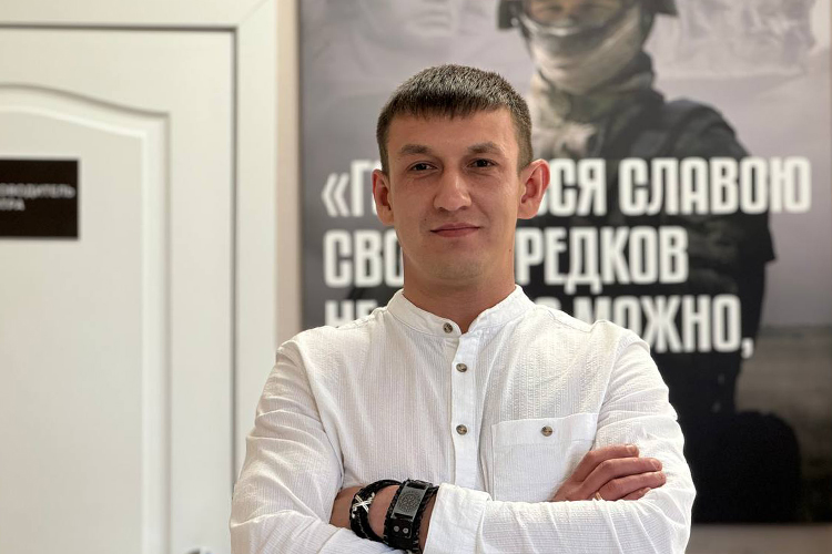 Рекрутер казанского пункта отбора на контрактную службу «Батыр» Тимур Сафин