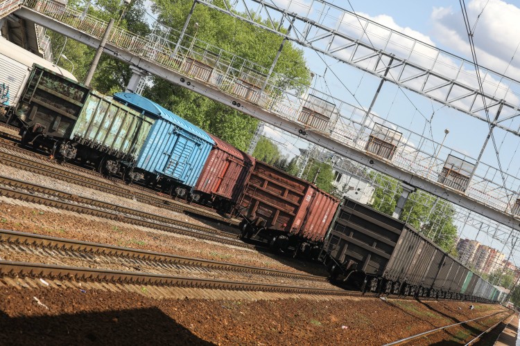 Продолжаются проблемы с поставками цемента по железной дороге в Татарстане