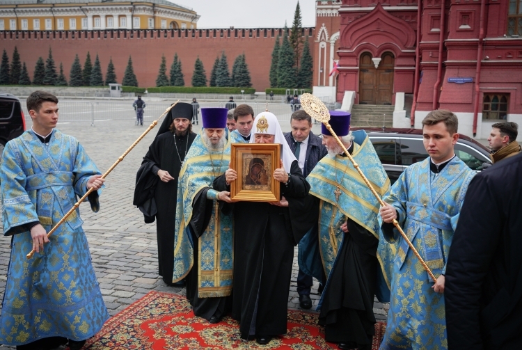14 июня по благословению главы РПЦ икона Казанской Божией Матери прибудет в Казань