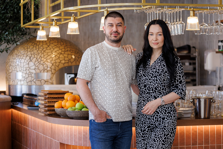 «Многие гости давно просили нас открыться в центре Казани, и вот мы сделали это!» — говорят Ольга и Тимур Хайрутдиновы