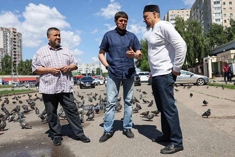 Ирек Махмутов, Азат Гайнутдинов и Юсуф Давлетшин (слева направо)