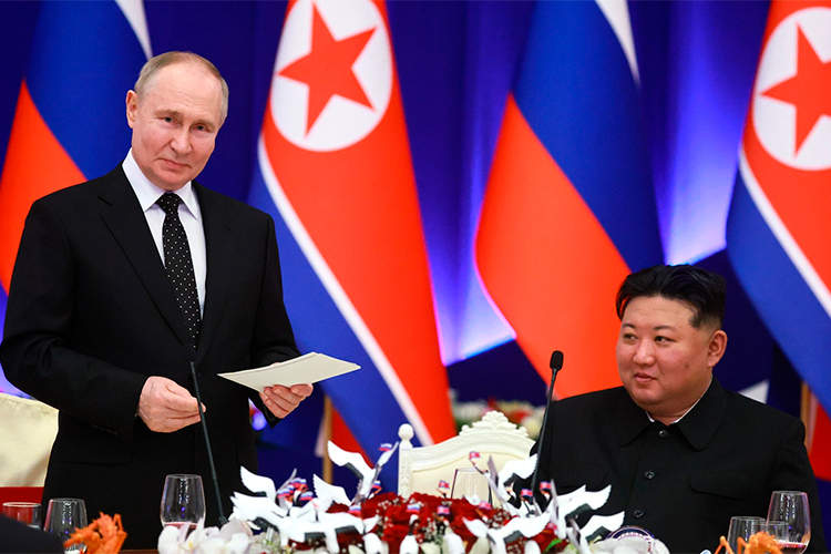 Следующим событием, которое стало продолжением предыдущего, был визит Владимира Путина в Северную Корею. Главным в нем стало подписание договора о всеобъемлющем стратегическом партнерстве между РФ и КНДР