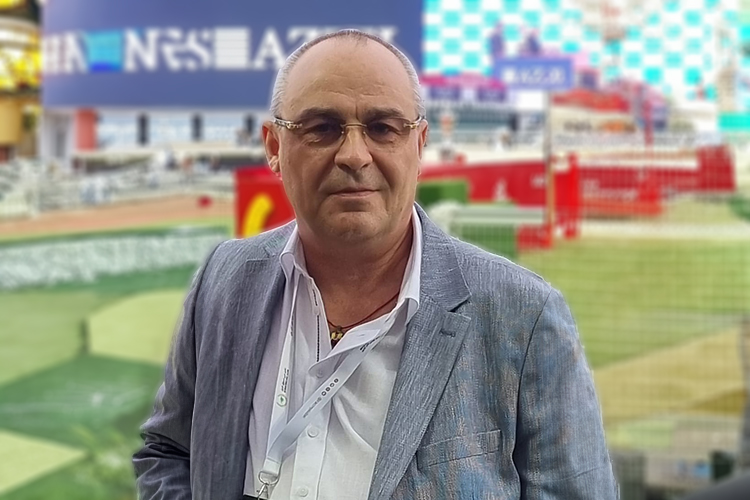 С 2021 года бывший директор казанского ипподрома Сергей Василенко живет в Турции, а в России он находится в федеральном розыске