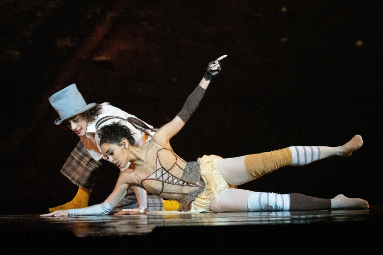 В 2014 году в Татарский академический государственный театр оперы и балета им. М.Джалиля поступила на службу бразильская балерина Аманда Гомес