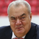 Евгений Богачев — президент баскетбольной команды «УНИКС»