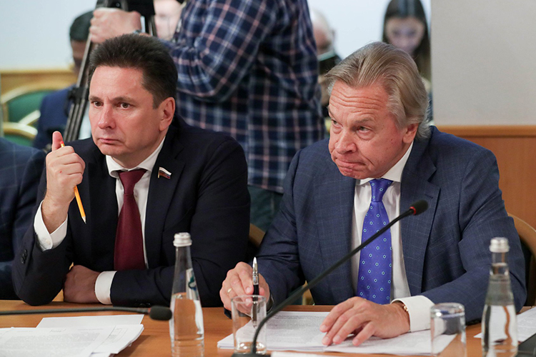 Сенатор РФ Алексей Пушков подчеркнул, что сейчас изменился и сам медийный климат по отношению к треш-стримингу, и они подвергаются тотальному общественному осуждению