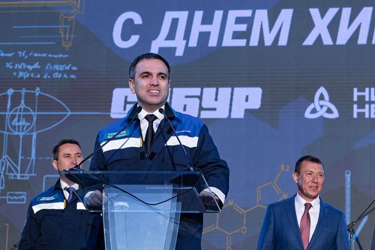 Общий доход гендиректора ПАО «Нижнекамскнефтехим» Марата Фаляхова составил 55,8 млн рублей