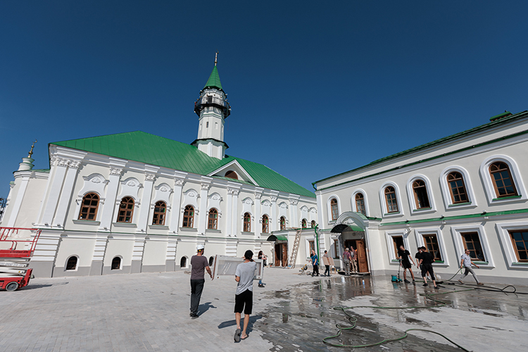 Ремонт в старейшей мечети Казани продлился чуть больше года