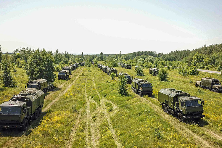 «От того, что мы сейчас будем выпускать больше пушек, снарядов и прочего, результат лучше не станет»