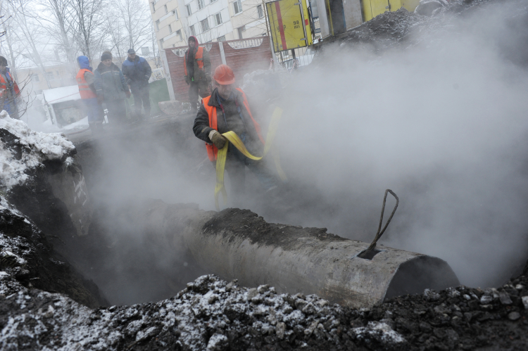 В январе водоснабжение Чистополя «колбасило» около двух недель. В результате Рустам Минниханов поручил провести анализ и внести предложения по переходу водоснабжения города из частных рук в государственное управление для обеспечения бесперебойной работы