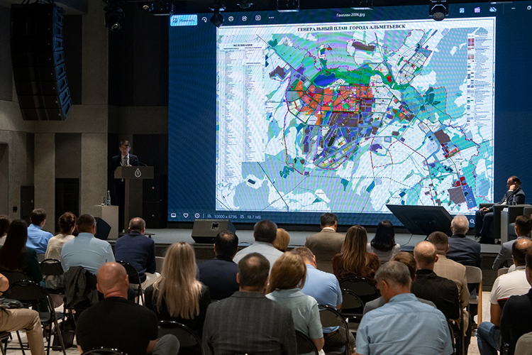 Генеральный план Альметьевска в новой редакции впервые представили на публичных слушаниях в пятницу, 13-го сентября