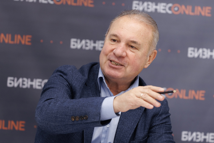 Вячеслав Зубарев: «По итогам 2024 года ТТС точно войдет в пятерку лучших по продажам в России. По автомобилям с пробегом российский рынок показал рост 0,5 процента, ТТС — рост 30 процентов. То есть наша доля на рынке приросла с начала этого года»