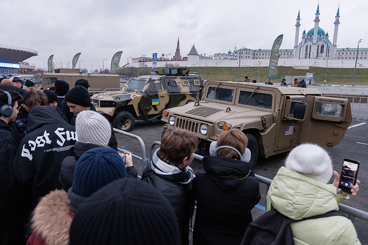 В Казани открылась выставка трофейной военной техники «Сила V правде — гордость и Победа»