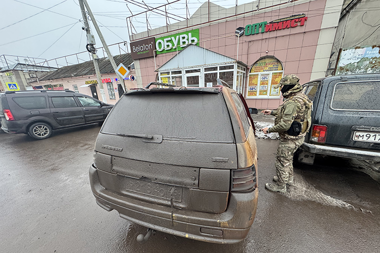 На денежные сертификаты можно купить все необходимое в любом магазине, а также индивидуальные продуктовые наборы, в которые входят продукты длительного хранения, средства гигиены и прочее