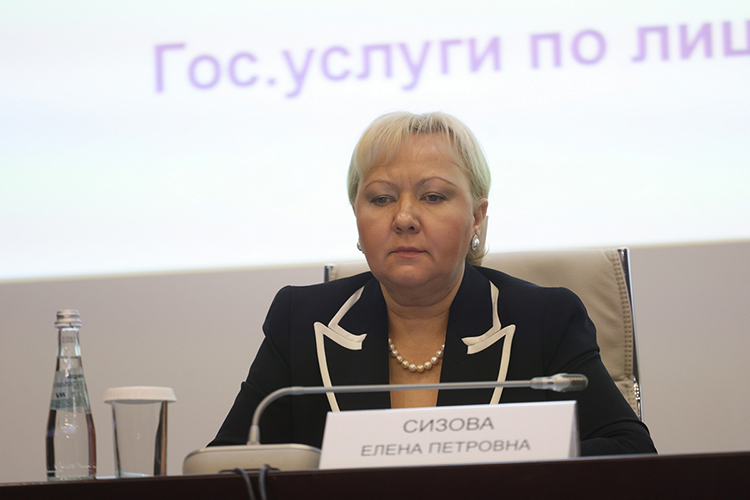 Елена Сизова