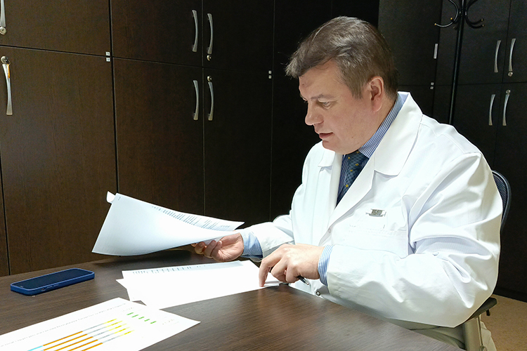 Главный онколог РТ: «Врачам и населению пудрят мозги, что прививки от ВПЧ точно защитят от рака»