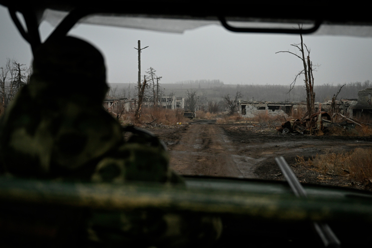 Российские войска продолжают движение вдоль Бычок, освободив населенный пункт Березовка, тем самым увеличив пространство возле контролируемой трассы Красноармейск (Покровск) – Константиновка