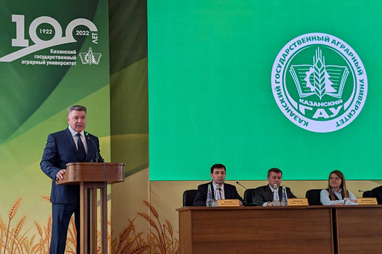 «В 2025 году Казанский ГАУ планируется принять 2,9 тысячи человек по программам высшего образования и СПО, из них 1,3 тысячи — бюджетные места и 1,6 тысячи — на платное обучение»