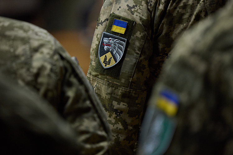 «Главная проблема украинского командования — это абсолютно безграмотное решение по восполнению потерь, которые несли на линии фронта»