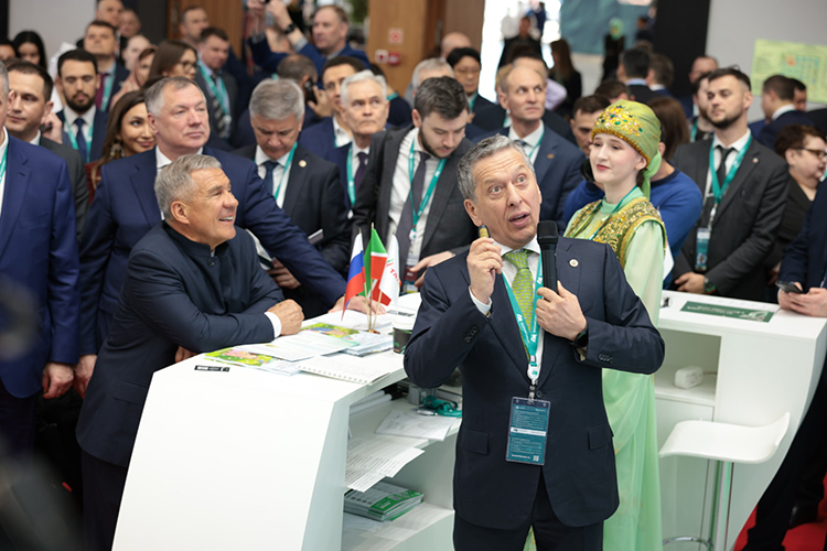 Любопытным оказалось выступление Маганова на стенде «Татнефти»