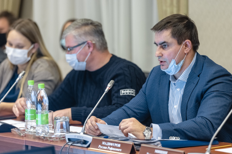 Руслан Мадифуров, в этом году прибавивший сразу 7 позиций в рейтинге, ценится нашими экспертами не только за умение работать в рамках уголовного поля, но и за знание правил арбитража