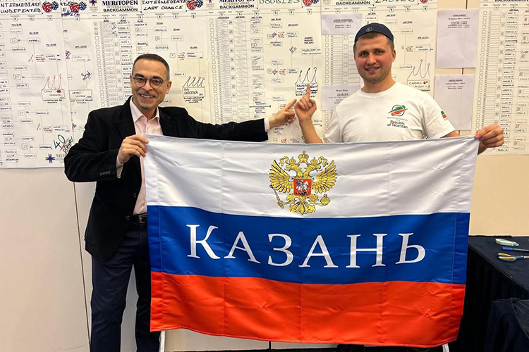 «Среди наших последних достижений — победа в конкурсе на проведение Чемпионата России по длинным нардам в Казани в октябре 2025 года и формирование одной из самых активных сборных регионов страны»