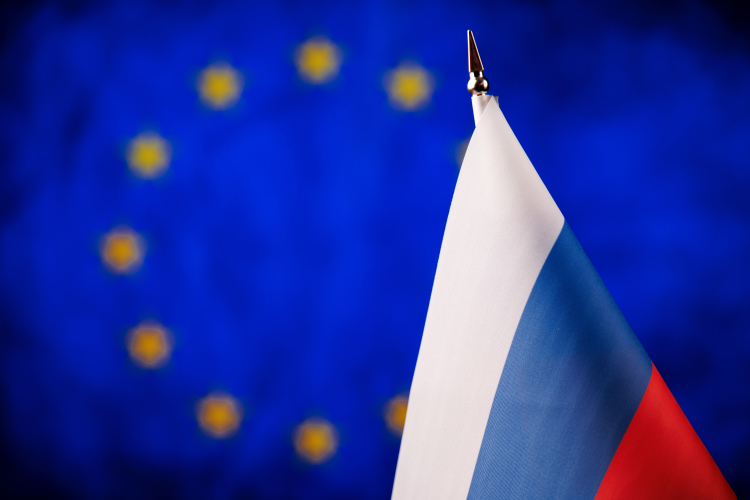 Окончательно о 17-м пакете санкций страны ЕС договорились на прошлой неделе, когда стало понятно, что новые меры наказания будут направлены, в частности, против транспортировки российской нефти и нефтепродуктов