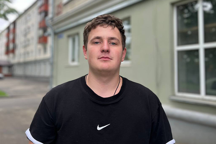 Михаил Гришин: «Я свои деньги сразу отдам бабушке, она мечтала построить дом»