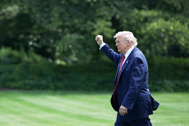 «Трамп будет делать все, чтобы сократить и госдолг, и дефицит бюджета»