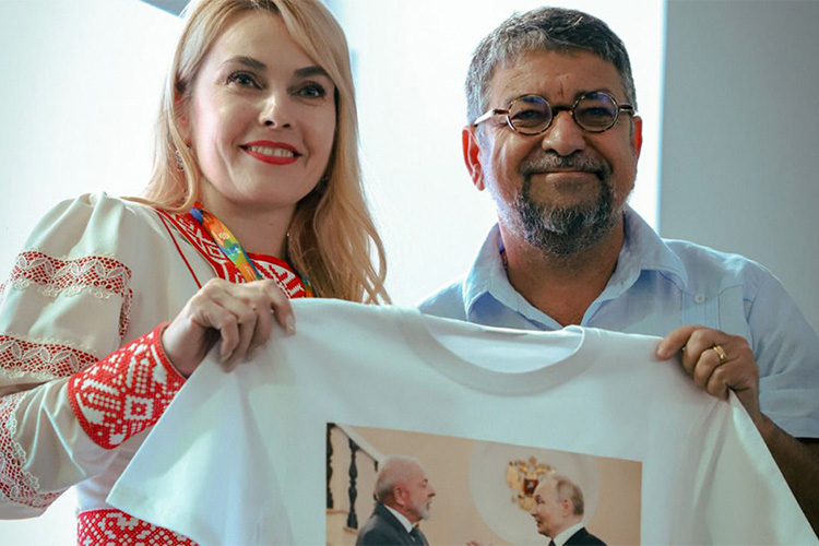 Евгения Лодвигова выступила на сессии «Женщины БРИКС+», где представители ЮАР, Ирана, Бразилии рассмотрели успешные примеры женского лидерства и искали ответ на вопрос какова роль женщин в городской дипломатии, установлении экономических и гуманитарных связей