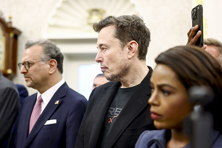 «Телеграм» становится все более модным — и американский миллиардер может рано или поздно его приобрести, предрекает Клименко
