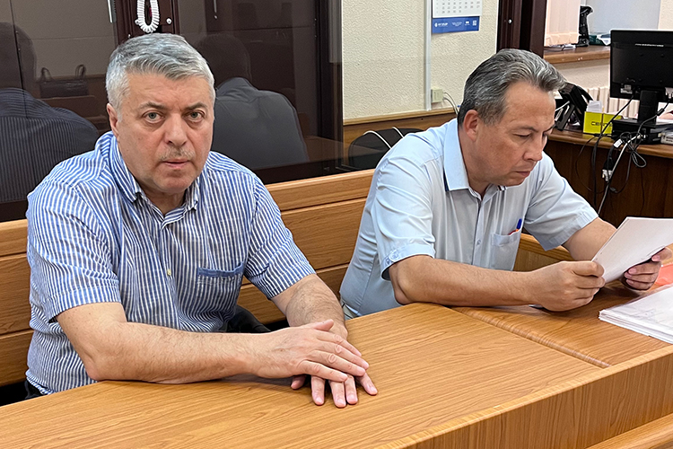 «Ни алкоголя, ни денег»: как спор Якова Цейнштейна с Татсоцбанком стал уголовным делом