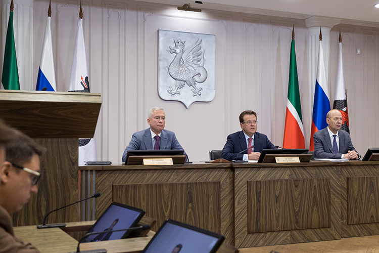  Сегодня утреннее совещание в исполкоме Казани началось с темы благоустройства общественных пространств 