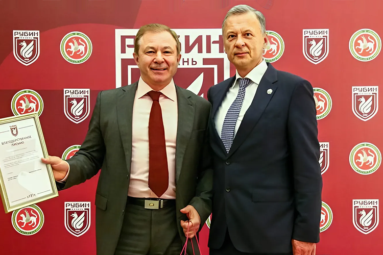 «Удерживать вас не имею возможности…»: Сафиуллин сменил директора «Рубина»