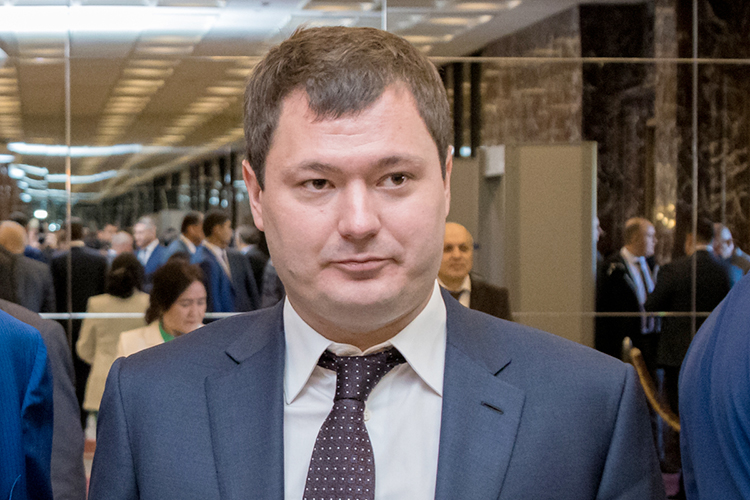 По итогам 2024-го агрофирма из ХК «Чистополье» Альберта Хуснуллина получает сразу «серебро» нашего рейтинга. У компании в Чистопольском районе в прошлом году было 959 га картофельных и овощных полей, с которых был получен внушительный урожай — 24,5 тыс. т картофеля и 14,4 тыс. т овощей