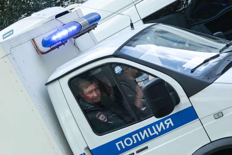Еще один очень важный момент, о котором попросили татарстанские парламентарии, — закрепить на законодательном уровне оказание материальной поддержки сотрудникам органов внутренних дел за счет бюджетов регионов и муниципалитетов