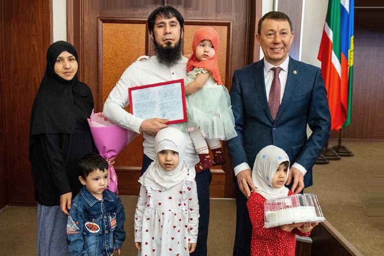 Семья Мухиддина Холзоды