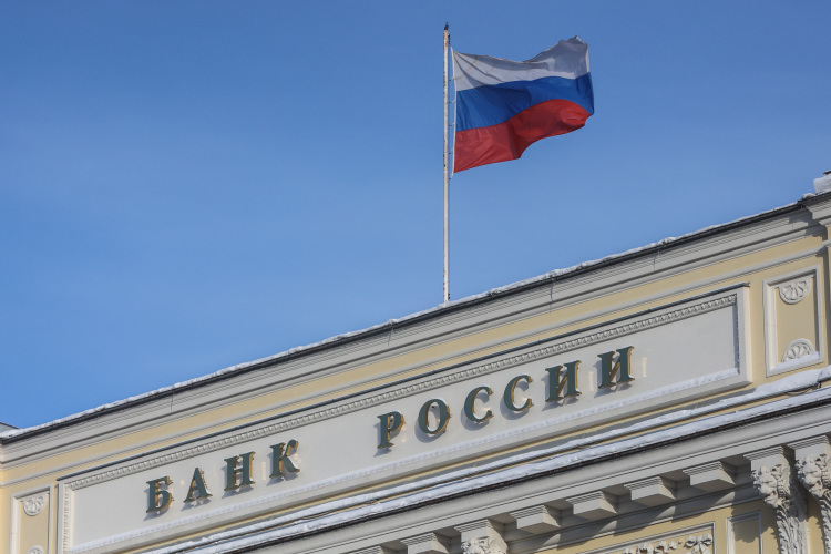 По словам Мориной, ЦБ может только контролировать «адекватность оценки риска» заемщиков с точки зрения возвратности кредита