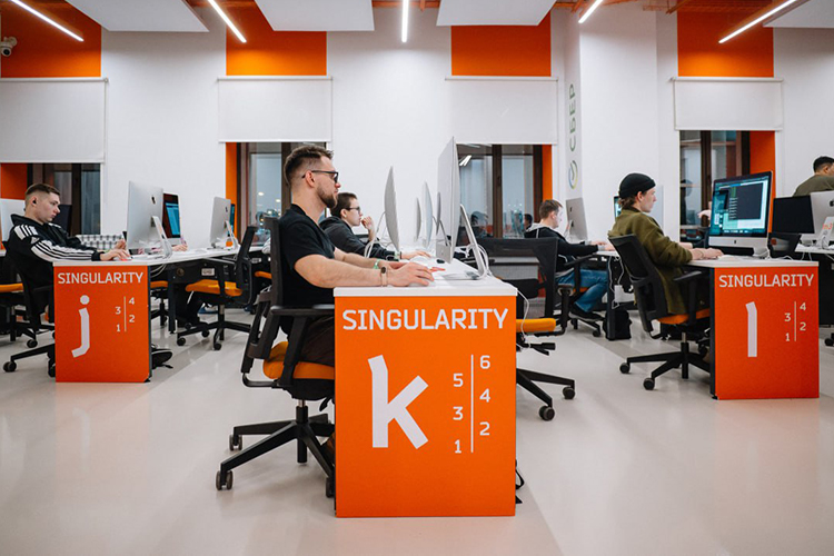 Спектр профессий «Школы 21» расширяется. Кроме разработки, добавились кибербезопасность, Data Science, QA и геймдев