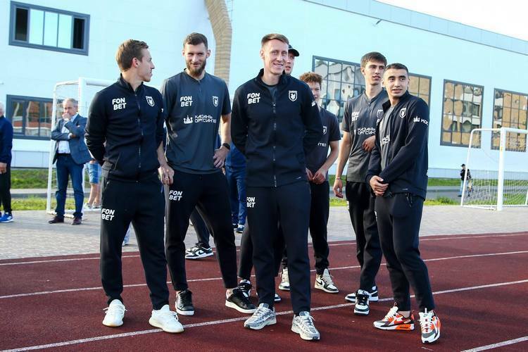 Команда посетила спортивный центр «СИБУР Арена»