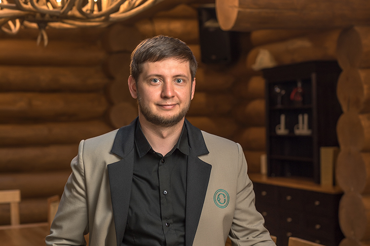 Альфред Шамсутдинов: «Название „СТОЛБЫ“ символизирует эту устойчивость и связь поколений — как столбы, на которых держатся вековые традиции»