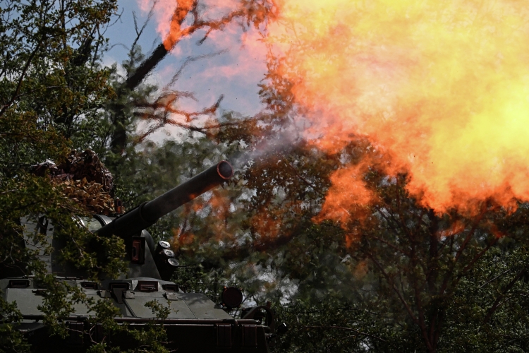 После того как российские ВКС начали уничтожать украинские военкоматы, простые украинцы стали благодарить наши войска за проделанную работу и помогать с координатами действующих ТЦК